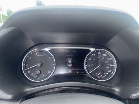 Used 2022 Nissan Sentra SV FWD image 21
