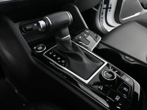 Used 2025 Kia Sportage X-Pro image 30
