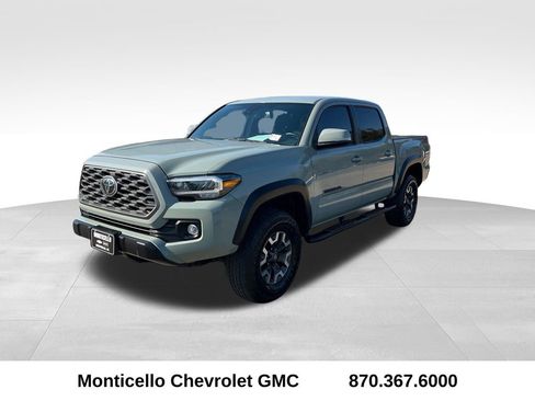 Used 2022 Toyota Tacoma TRD Off-Road image 7