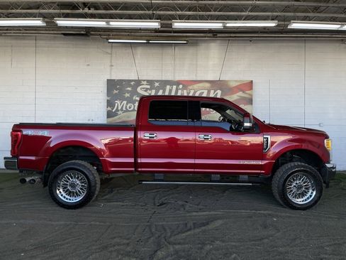 Used 2017 Ford F350 Lariat w/ Lariat Ultimate Package image 6