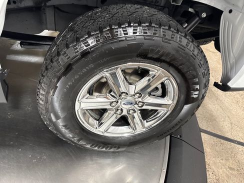 Used 2025 Ford F150 XLT w/ Equipment Group 301A Standard AWD/4WD image 7