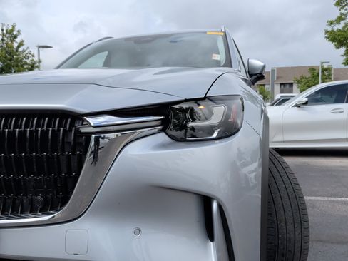 Used 2024 MAZDA CX-90 Plug-In Hybrid w/ Premium Plus AWD/4WD image 3