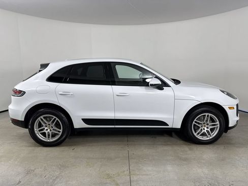 Certified 2020 Porsche Macan AWD/4WD image 8