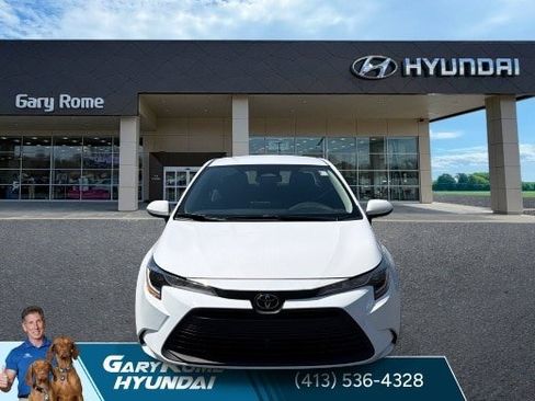 Used 2024 Toyota Corolla LE FWD image 10