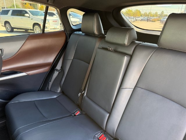 Used 2023 Toyota Venza XLE AWD/4WD image 28