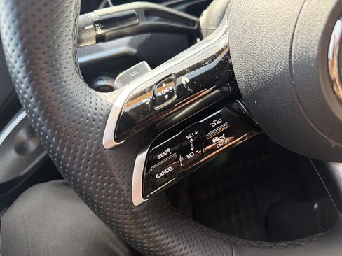 Used 2024 Mercedes-Benz C 300 4MATIC Sedan image 20