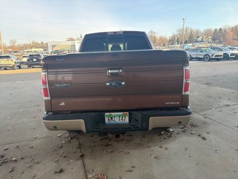 Used 2011 Ford F150 Lariat w/ Lariat Chrome Pkg image 4