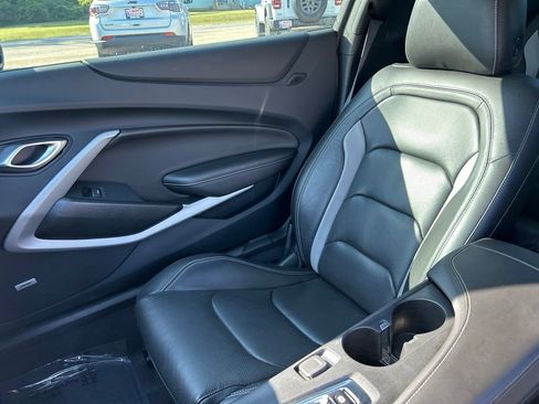 Used 2022 Chevrolet Camaro LT w/ RS Package RWD image 6