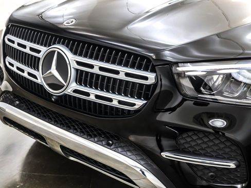 Certified 2025 Mercedes-Benz GLE 450 4MATIC image 15