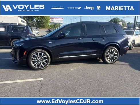 Used 2021 Cadillac XT6 Sport image 1