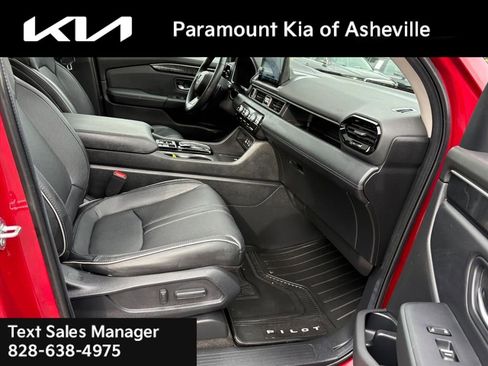 Used 2024 Honda Pilot Elite image 19