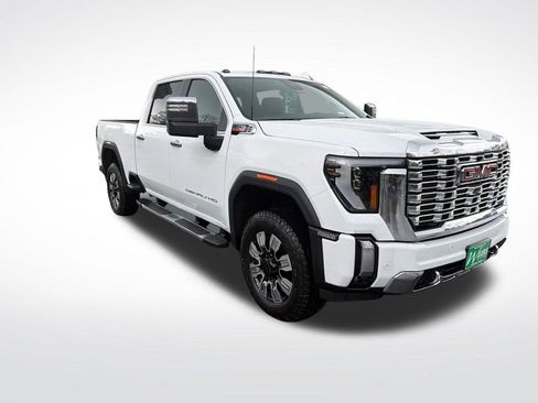 New 2026 GMC Sierra 2500 Denali w/ Denali Reserve Package AWD/4WD image 8