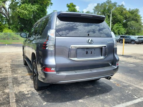 Used 2023 Lexus GX 460 Premium w/ Premium Package AWD/4WD image 4