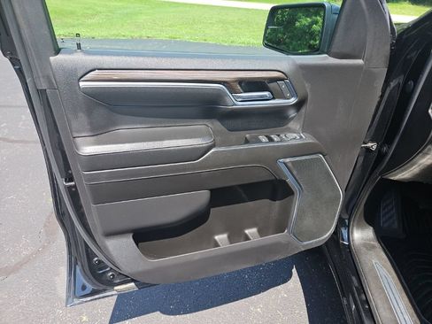 Used 2022 Chevrolet Silverado 1500 RST AWD/4WD image 15