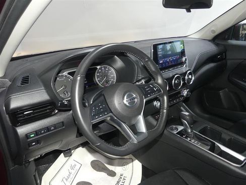 Used 2021 Nissan Sentra SV image 23