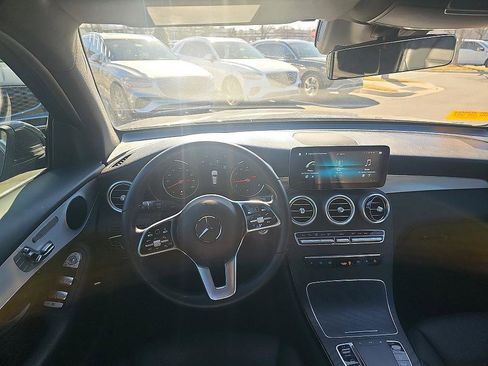 Used 2022 Mercedes-Benz GLC 300 image 14