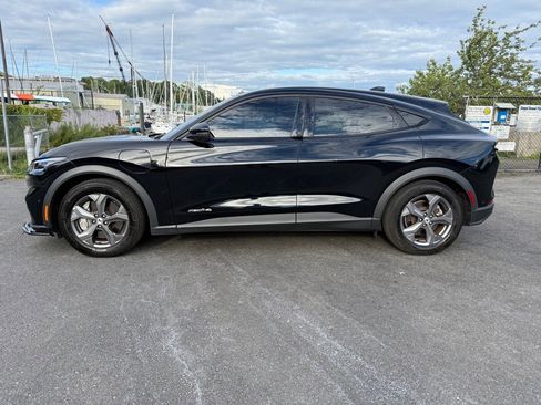 Used 2023 Ford Mustang Mach-E Select image 3