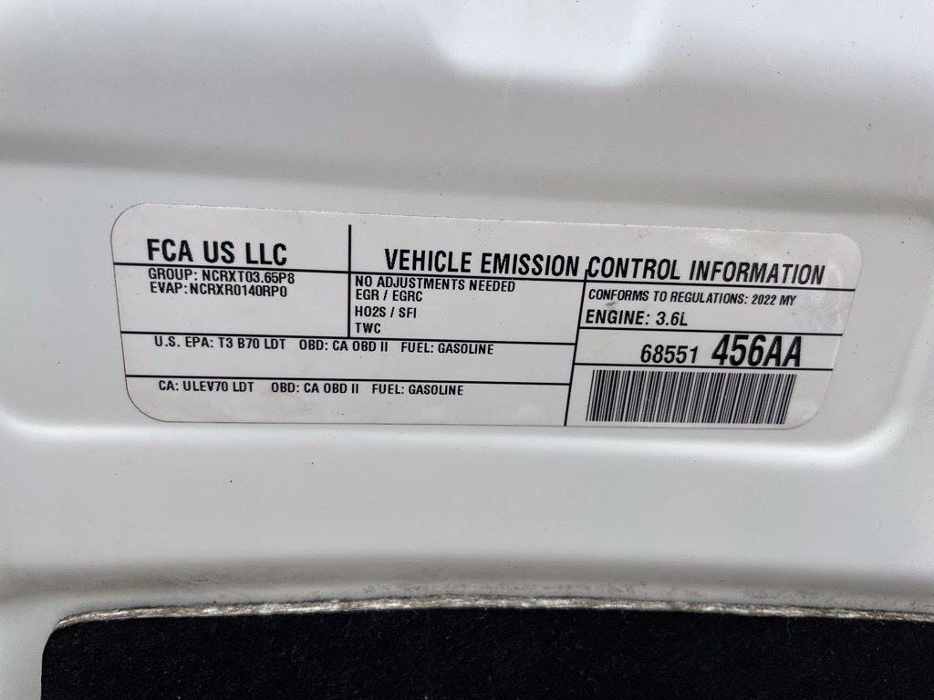 Used 2022 Chrysler Pacifica Touring-L FWD image 34