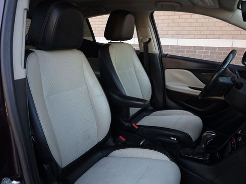 Used 2017 Buick Encore Preferred image 27