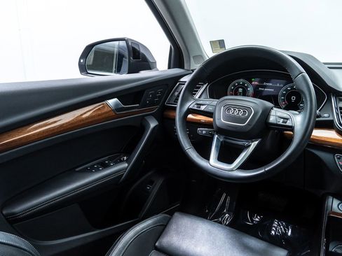 Used 2022 Audi Q5 2.0T Premium Plus image 24