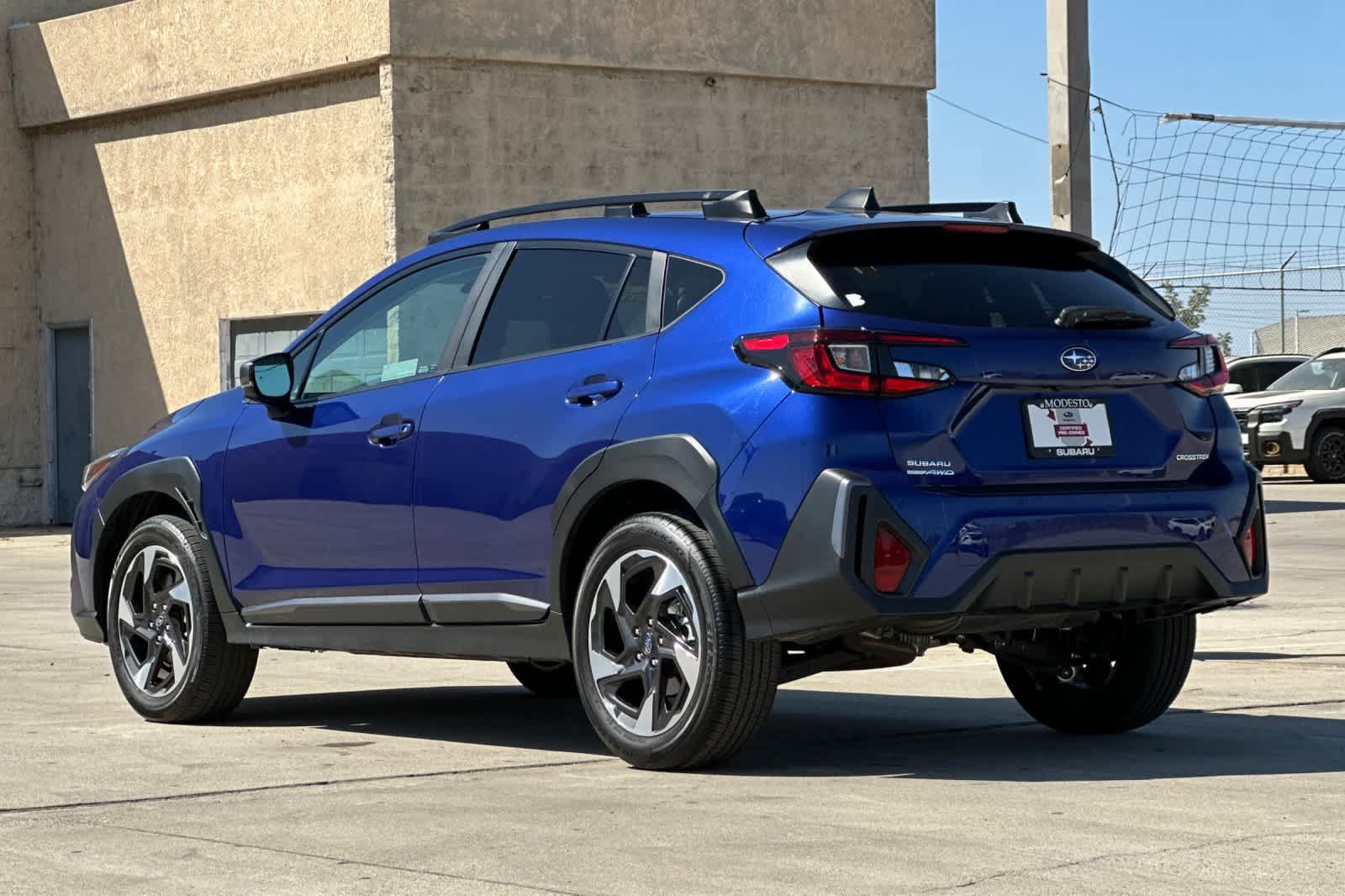Used 2025 Subaru Crosstrek 2.5i Limited w/ Popular Package #3A AWD/4WD image 5