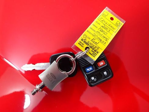 Used 2003 Ford Mustang Mach 1 RWD image 35
