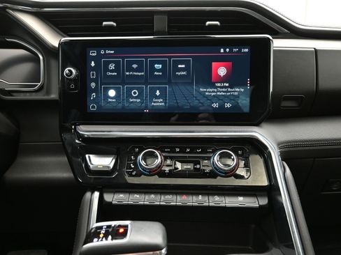 Used 2024 GMC Sierra 1500 Denali image 17