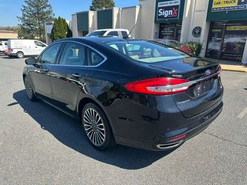 Used 2017 Ford Fusion SE w/ Fusion SE Technology Package AWD/4WD image 4