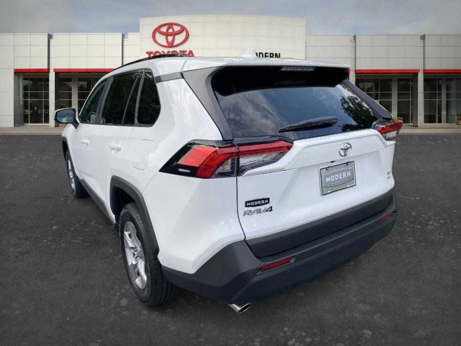 Certified 2025 Toyota RAV4 XLE AWD/4WD image 8