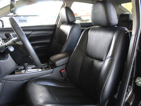 Used 2017 Nissan Altima 2.5 SL w/ Technology Package FWD image 17
