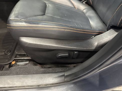 Used 2020 Subaru Crosstrek 2.0i Limited w/ Moonroof Package w/Navigation AWD/4WD image 23