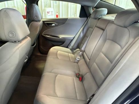 Used 2025 Chevrolet Malibu LT FWD image 29