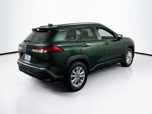 Used 2022 Toyota Corolla Cross LE w/ Black Badges Package (TMS) AWD/4WD image 5