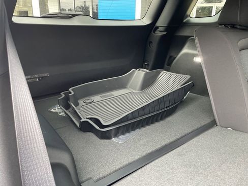 New 2026 Chevrolet Equinox LT w/ Safety and Technology Package FWD image 70