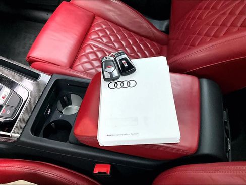 Used 2023 Audi SQ5 Prestige w/ Prestige Package AWD/4WD image 15