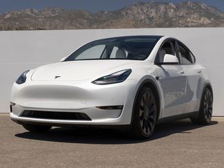 Used 2021 Tesla Model Y Performance AWD/4WD video 1