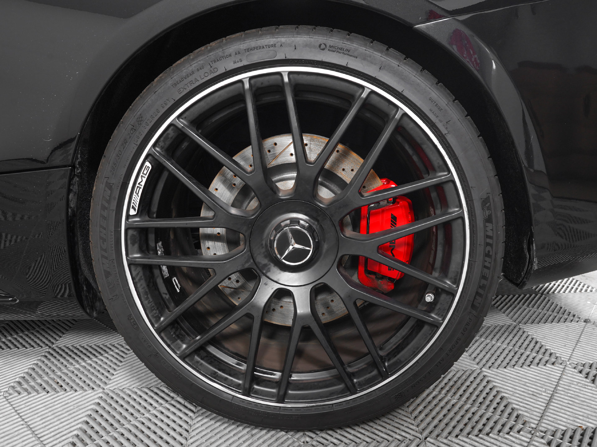 Used 2017 Mercedes-Benz C 63 AMG S image 32