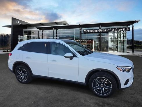New 2026 Mercedes-Benz GLC 300 4MATIC image 1