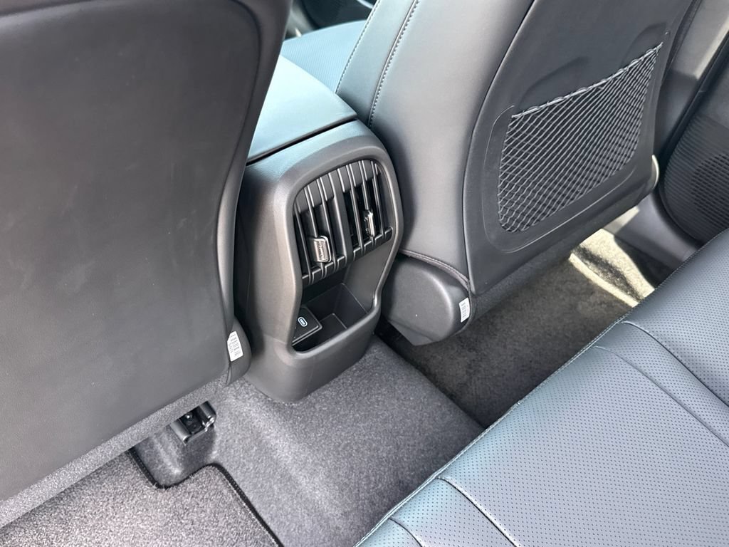 New 2026 Hyundai Kona Limited FWD image 16