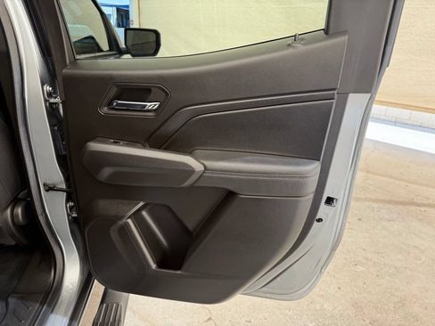 Used 2024 GMC Canyon Elevation w/ Convenience Package RWD image 18
