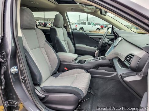 Certified 2025 Subaru Outback Premium w/ Popular Package #1A image 35