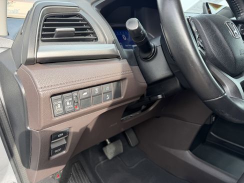 Used 2020 Honda Odyssey EX-L image 24