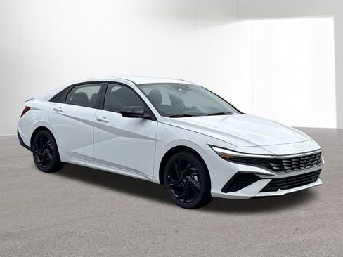 New 2026 Hyundai Elantra Sport FWD image 13