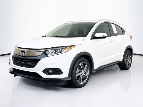 Used 2022 Honda HR-V EX image 3