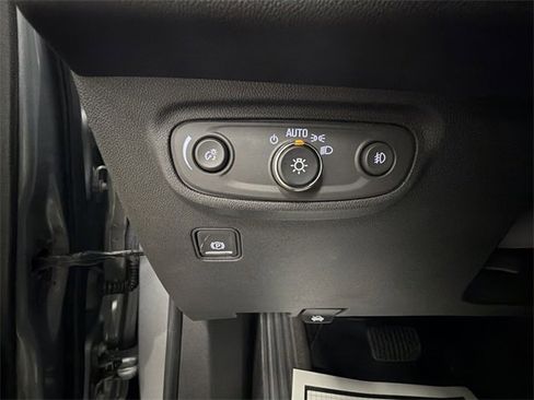 Used 2023 GMC Terrain SLT w/ Infotainment Package II image 51