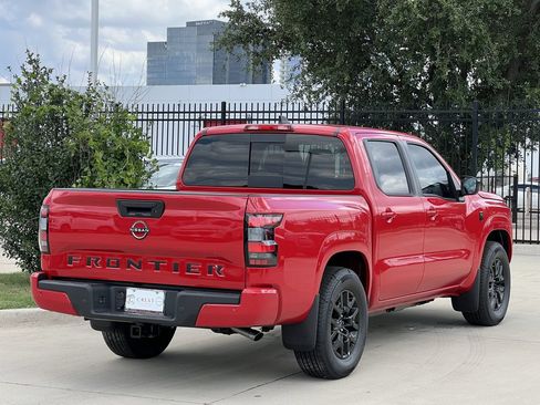New 2026 Nissan Frontier SV w/ SV Convenience Package RWD image 4