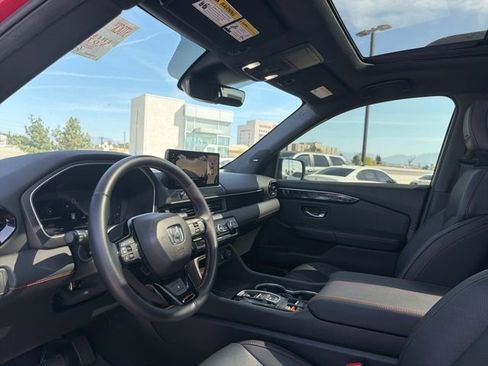 Used 2026 Honda Passport TrailSport Elite image 4