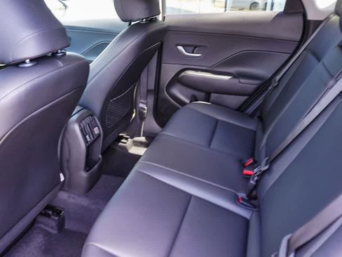 New 2026 Hyundai Kona Limited FWD image 18