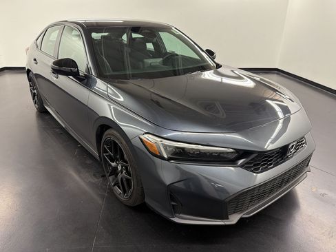 Used 2025 Honda Civic Sport image 7
