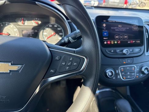 Used 2024 Chevrolet Malibu LT image 17